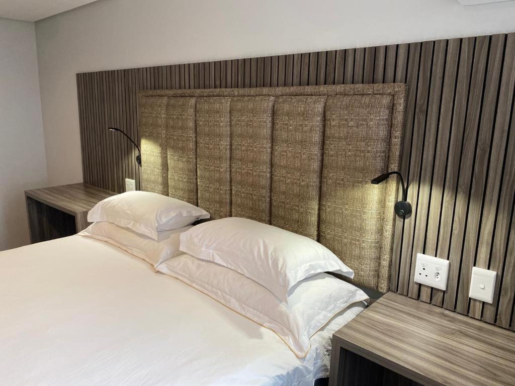 Zar Hotel امانزيمتوتي المظهر الخارجي الصورة